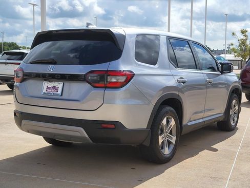 Used 2024 Honda Pilot EX-L image 5