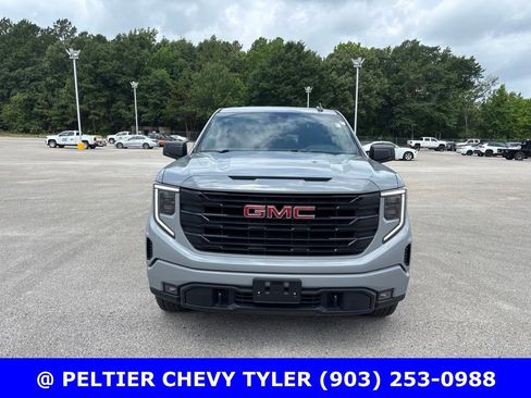 Used 2024 GMC Sierra 1500 Elevation AWD/4WD image 2