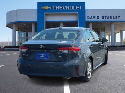 Used 2023 Toyota Corolla LE FWD image 7