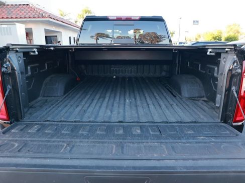 Used 2024 Chevrolet Silverado 2500 High Country AWD/4WD image 38