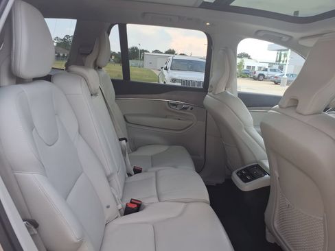 Certified 2024 Volvo XC90 B6 Plus w/ Protection Package Premier AWD/4WD image 22