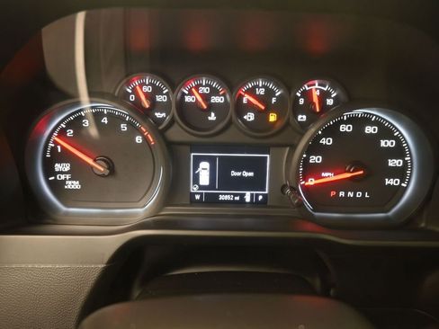 Used 2022 Chevrolet Silverado 1500 Custom w/ LPO, Dark Essentials Package image 6