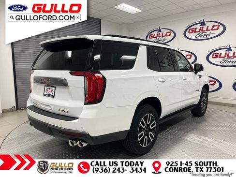 Used 2024 GMC Yukon AT4 w/ AT4 Premium Plus Package AWD/4WD image 7