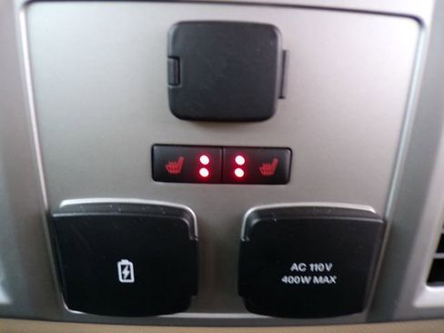 Used 2018 Ford F150 Lariat w/ Equipment Group 502A Luxury image 13