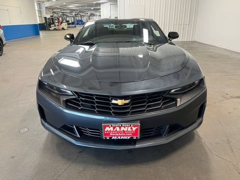Used 2019 Chevrolet Camaro LT w/ Technology Package RWD image 8