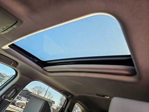 Used 2019 Honda CR-V Touring image 31