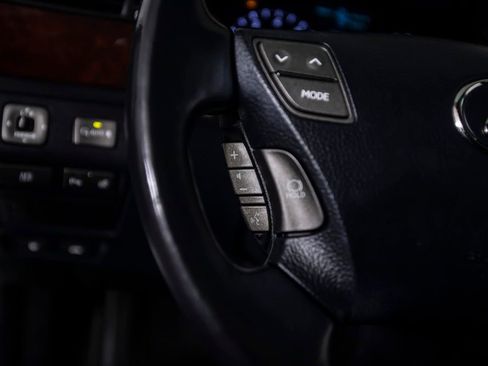 Used 2007 Lexus LS 460 L image 44