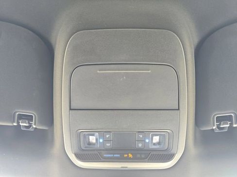 Used 2024 Ford F150 STX image 7