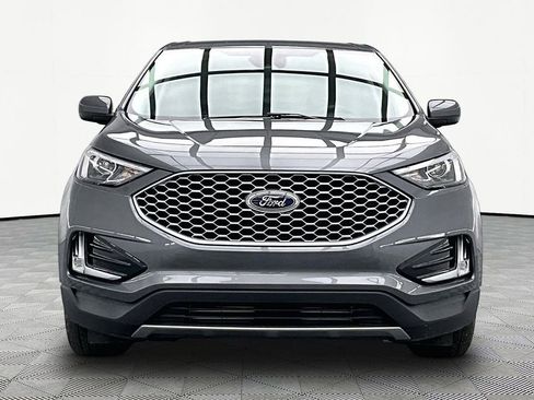 Certified 2023 Ford Edge SEL w/ Convenience Package AWD/4WD image 3
