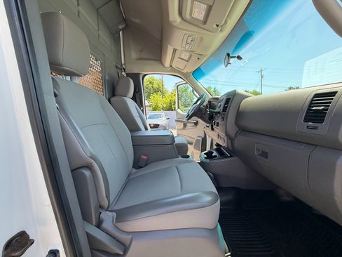 Used 2012 Nissan NV 2500 SV w/ Side Curtain Airbag Pkg RWD image 34