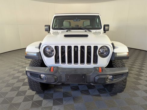 Certified 2021 Jeep Gladiator Mojave image 3
