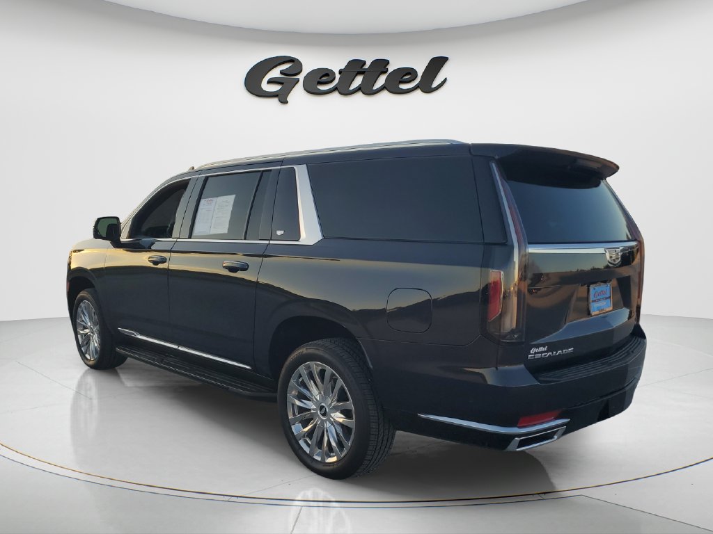 Used 2023 Cadillac Escalade ESV Premium Luxury AWD/4WD image 7