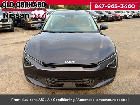 Used 2025 Kia EV6 Light AWD/4WD image 2