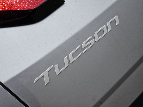 New 2026 Hyundai Tucson SEL image 11