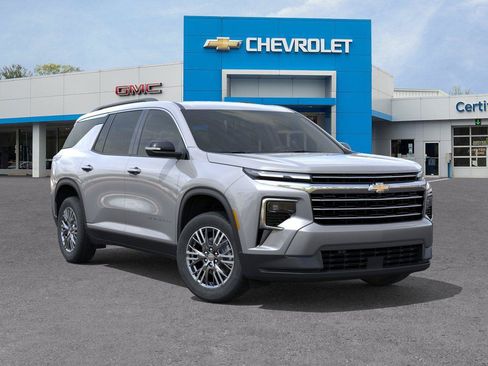 New 2026 Chevrolet Traverse LT FWD image 7