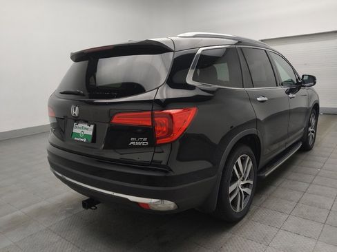 Used 2017 Honda Pilot Elite image 9