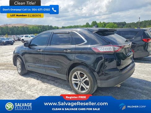 Used 2018 Ford Edge Titanium FWD image 3