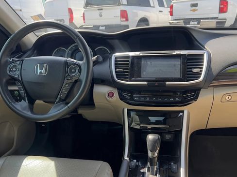 Used 2016 Honda Accord EX-L image 26