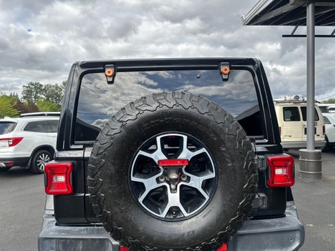 Used 2020 Jeep Wrangler Unlimited Rubicon AWD/4WD image 24