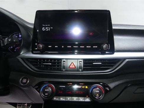 Used 2023 Kia Forte GT-Line FWD image 36