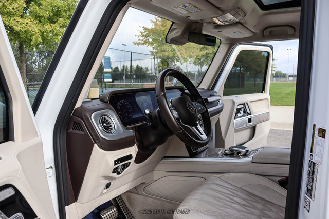 Used 2023 Mercedes-Benz G 550 image 28