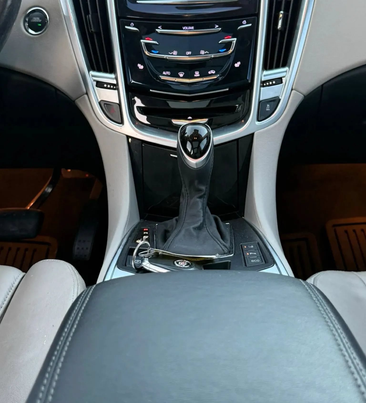 Used 2016 Cadillac SRX Performance w/ Driver Assist Package FWD image 19