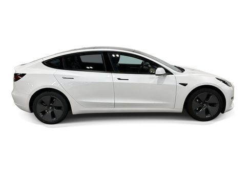 Certified 2023 Tesla Model 3 Standard Range RWD image 7