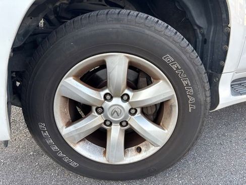 Used 2010 Lexus GX 460 AWD/4WD image 2