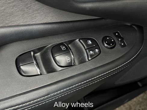 Used 2020 Nissan Murano SL AWD/4WD image 11