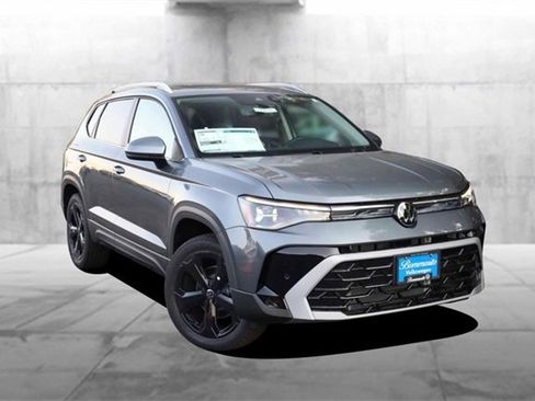 New 2025 Volkswagen Taos SEL image 2