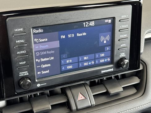 Certified 2022 Toyota RAV4 XLE w/ Convenience Package FWD image 17