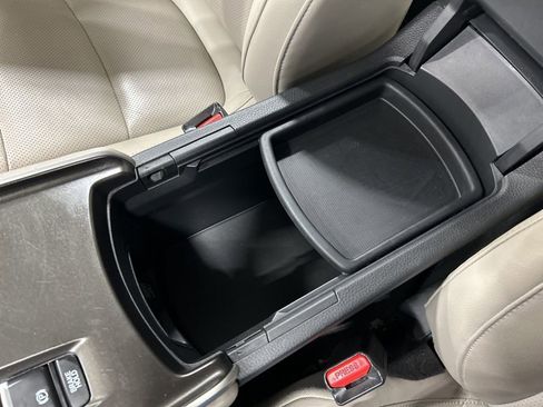 Used 2018 Honda Accord Touring image 23