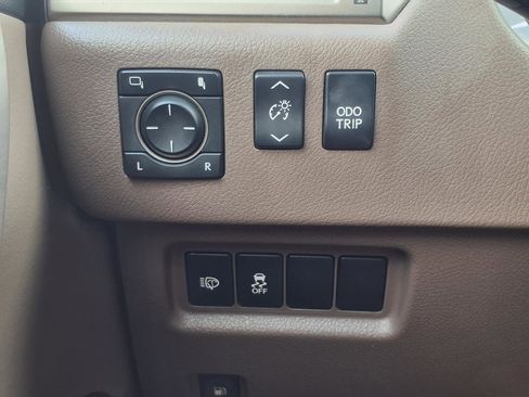 Used 2018 Lexus GX 460 Premium image 9