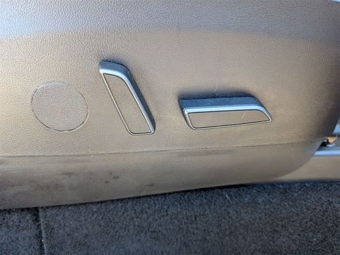 Used 2022 Tesla Model Y Performance image 38