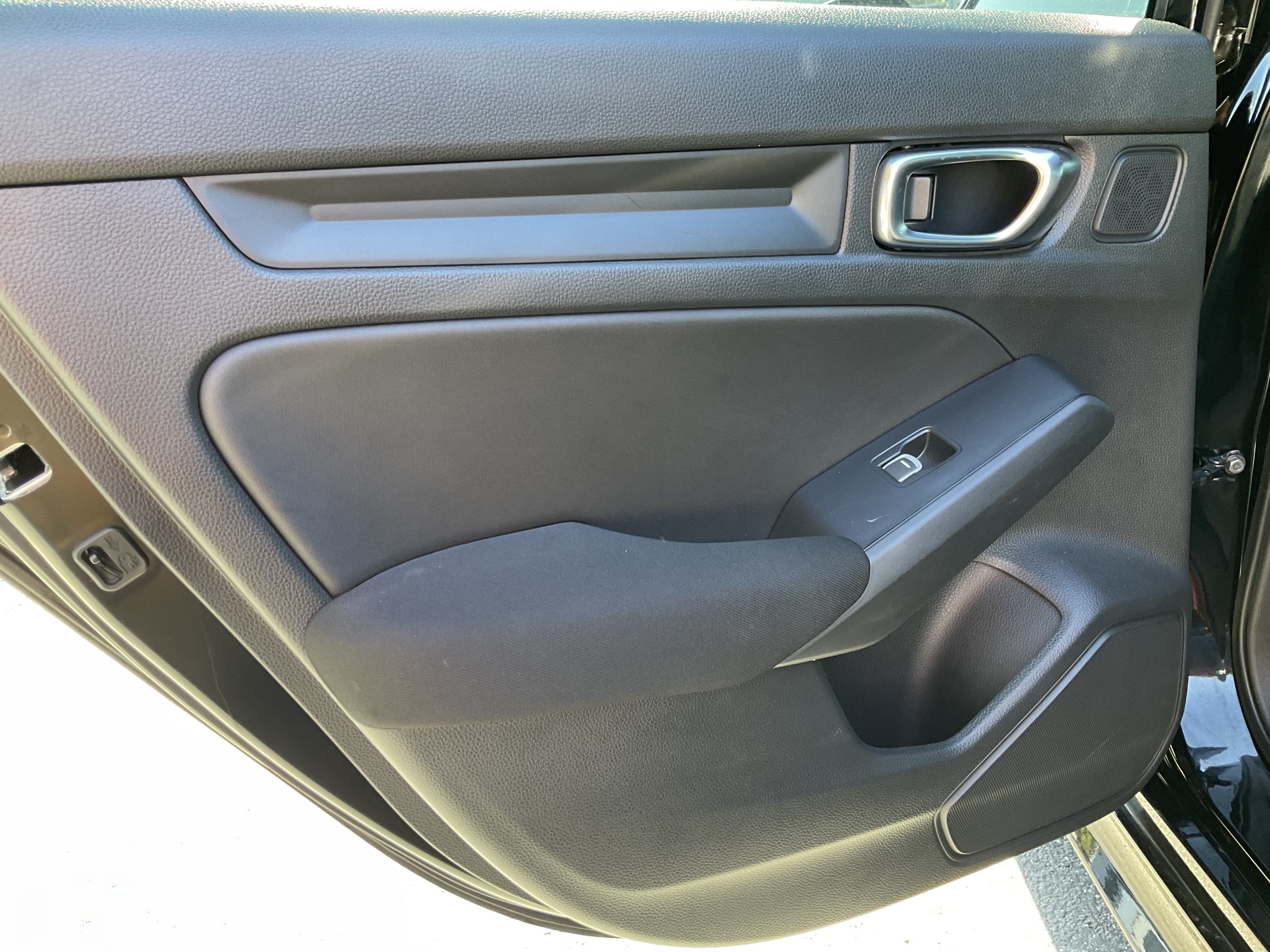 Used 2025 Honda Civic Sport image 32