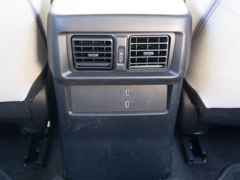 Used 2025 Toyota 4Runner SR5 AWD/4WD image 16