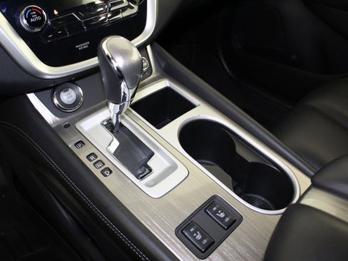 Used 2018 Nissan Murano SL w/ Cargo Package image 16