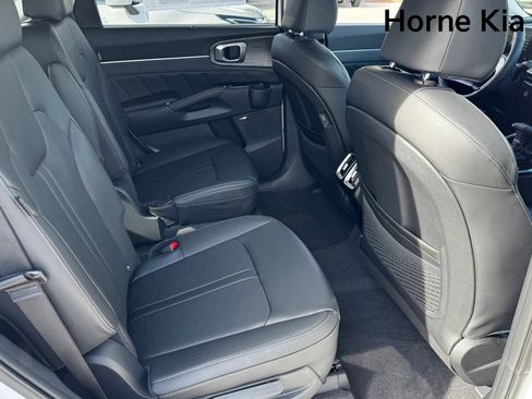 New 2026 Kia Sorento SX image 21
