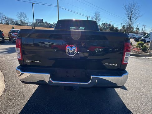 Used 2024 RAM 2500 Big Horn w/ Bed Utility Group image 9