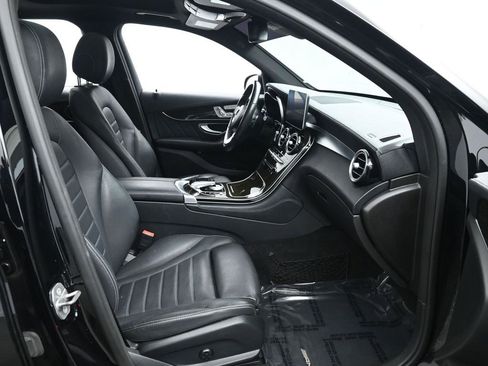 Used 2018 Mercedes-Benz GLC 43 AMG 4MATIC image 25