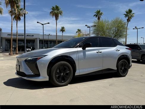 Used 2023 Lexus RZ 450e Premium w/ Accessory Package (Z1) AWD/4WD image 2