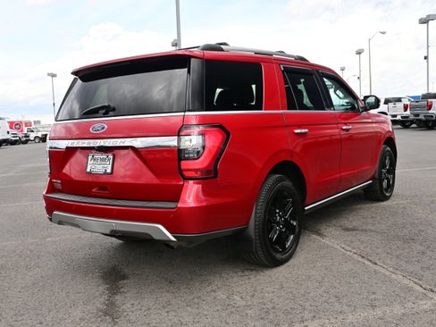 Used 2021 Ford Expedition Limited image 6