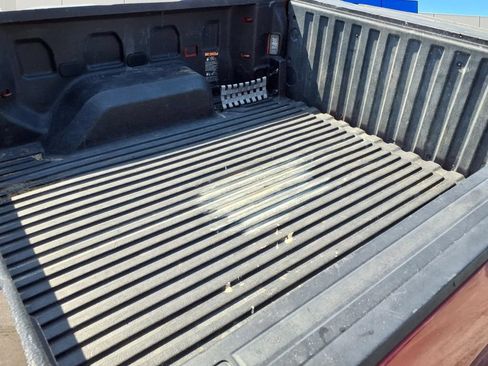 Used 2021 Chevrolet Silverado 1500 LT RWD image 25