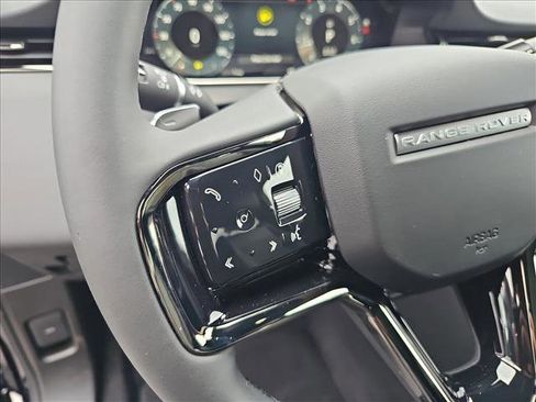 Certified 2026 Land Rover Range Rover Evoque S image 18