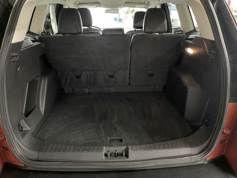 Used 2019 Ford Escape SE image 20