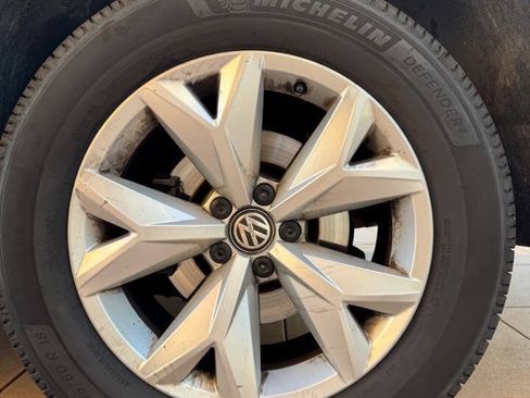 Used 2019 Volkswagen Atlas SE FWD image 22