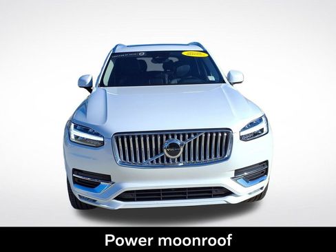 Used 2025 Volvo XC90 B5 Core w/ Protection Package AWD/4WD image 2