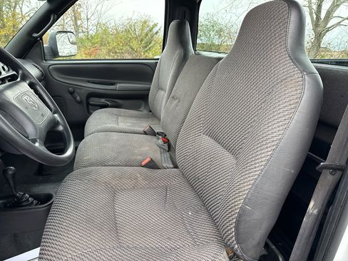 Used 2000 Dodge Ram 1500 Truck 4x4 Regular Cab image 14