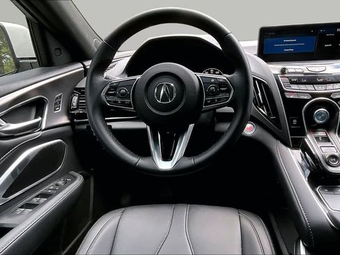 Used 2025 Acura RDX SH-AWD image 6