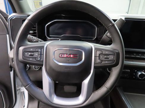 Used 2025 GMC Sierra 2500 SLT w/ SLT Convenience Package image 40